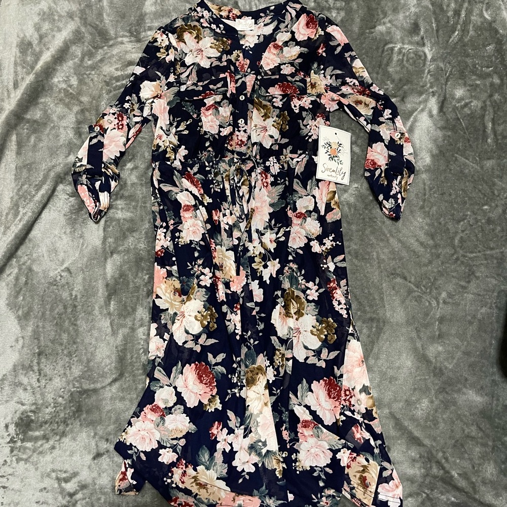 Size SMALL maternity DRESS NWT